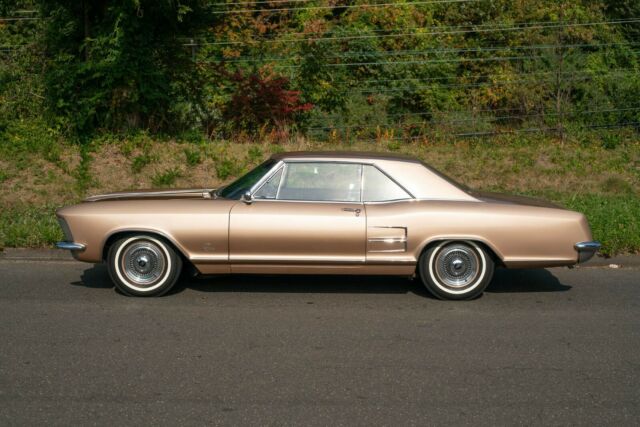 Buick Riviera 1964 image number 28