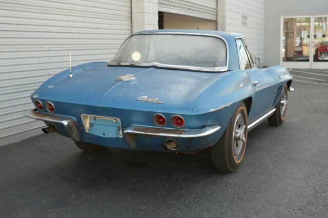 Chevrolet Corvette 1965 image number 21