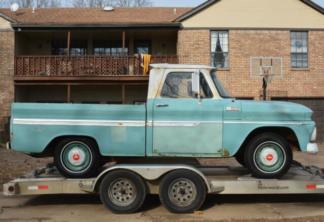 Chevrolet C-10 1965 image number 28