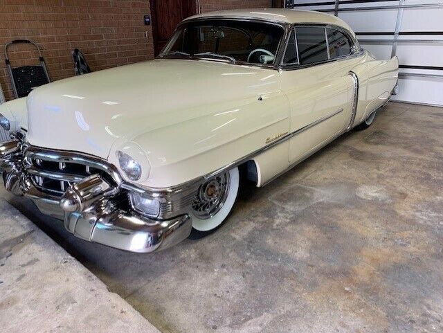 Cadillac DeVille 1953 image number 15