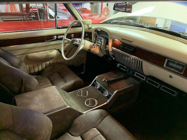 Cadillac DeVille 1953 image number 21