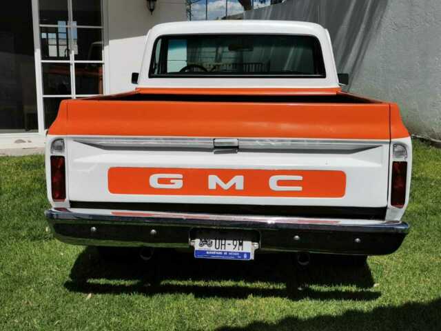 Chevrolet Truck 1971 image number 11