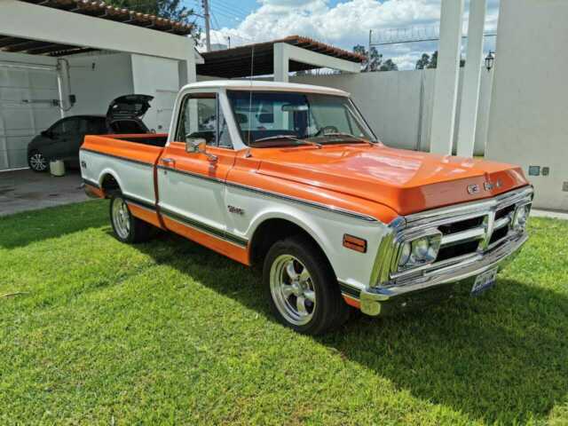 Chevrolet Truck 1971 image number 13