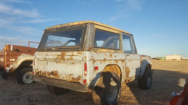 Ford Bronco 1971 image number 21