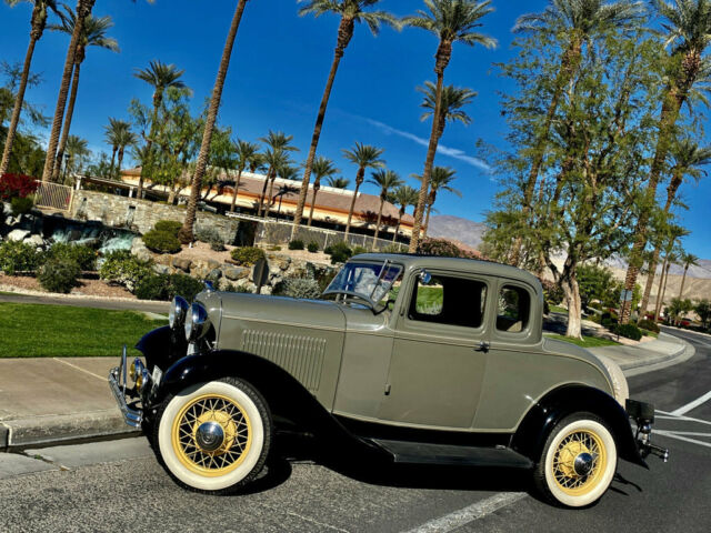 Ford 5 WINDOW COUPE 1932 image number 8