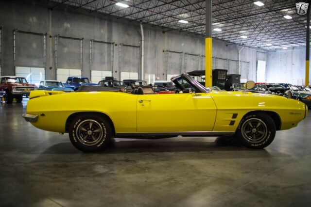 Pontiac Firebird 1969 image number 21