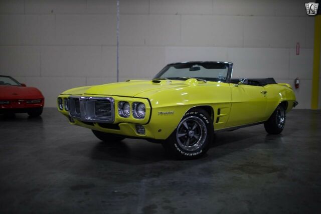 Pontiac Firebird 1969 image number 30