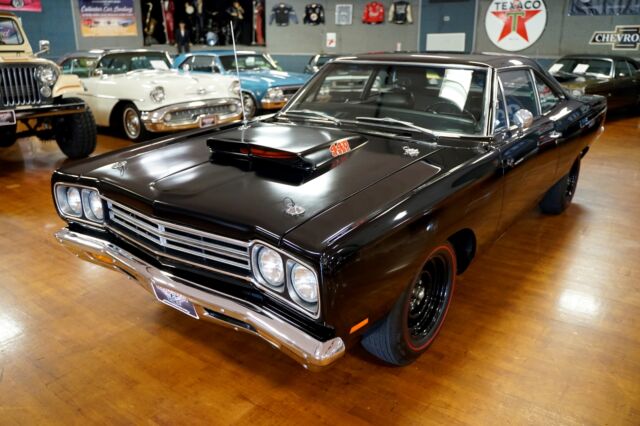 Plymouth Road Runner 1969 image number 1