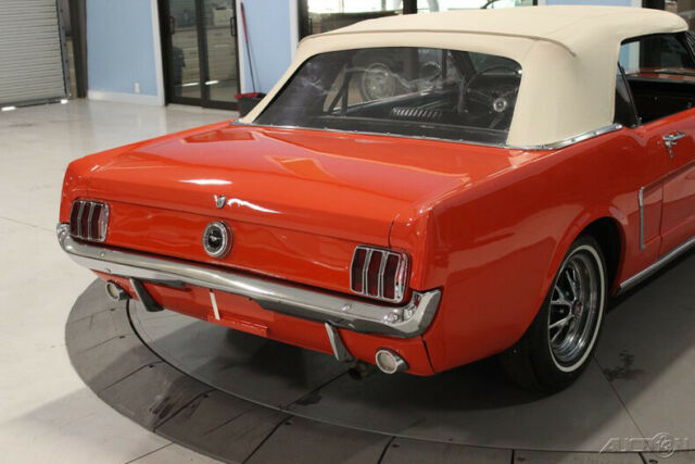 Ford Mustang 1965 image number 18