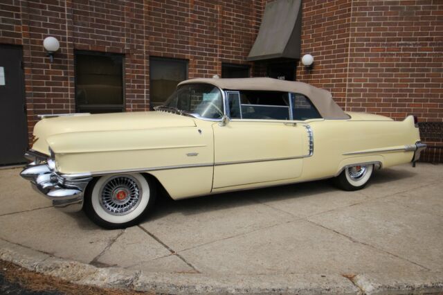 Cadillac Series 62 1956 image number 1