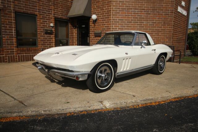 Chevrolet Corvette 1966 image number 0