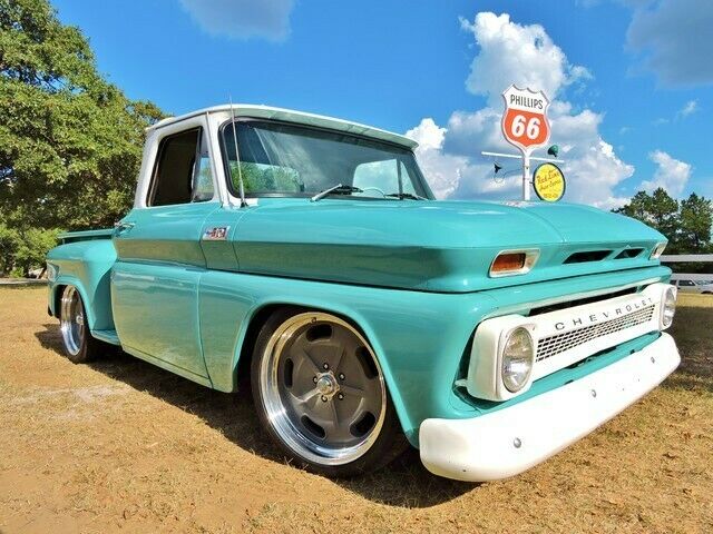 Chevrolet C-10 1966 image number 2