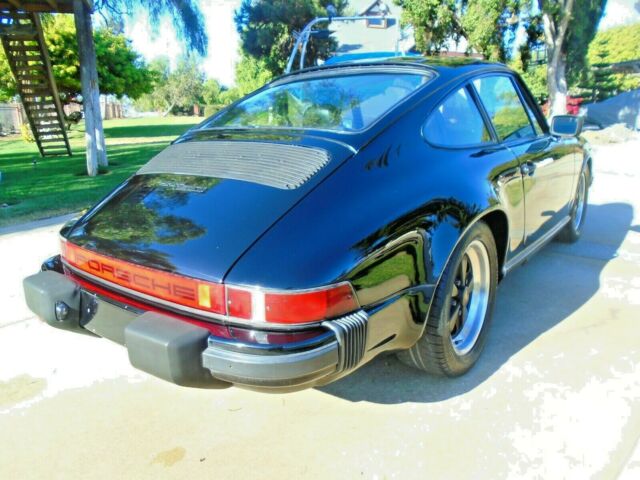 Porsche 911 1979 image number 24