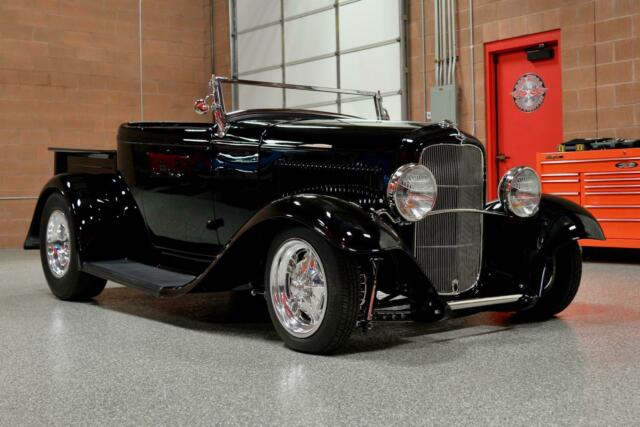 Ford Roadster Pickup 1932 image number 0