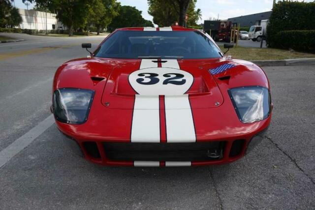 Ford Ford GT 1966 image number 2