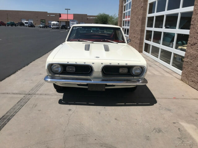 Plymouth Barracuda 1967 image number 1