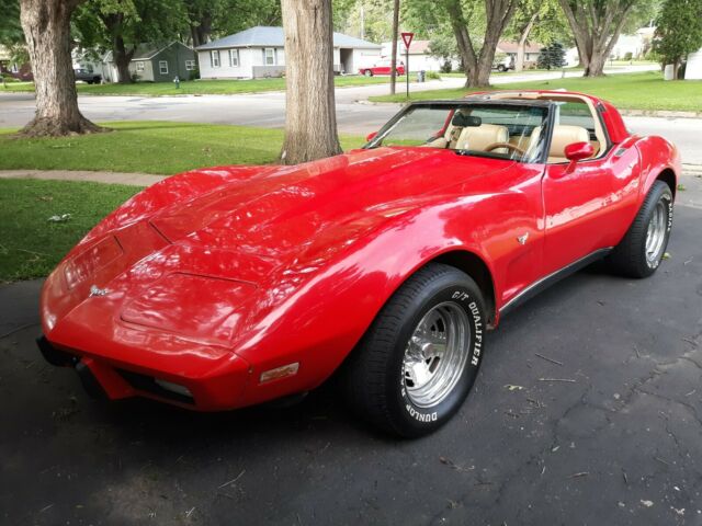 Chevrolet Corvette 1979 image number 0