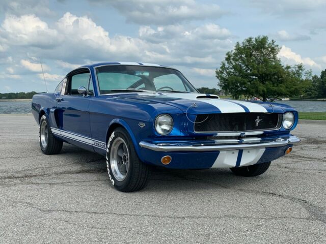 Ford Mustang 1965 image number 12