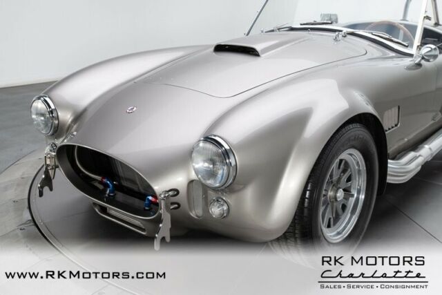 Superformance Shelby Cobra 1965 image number 13