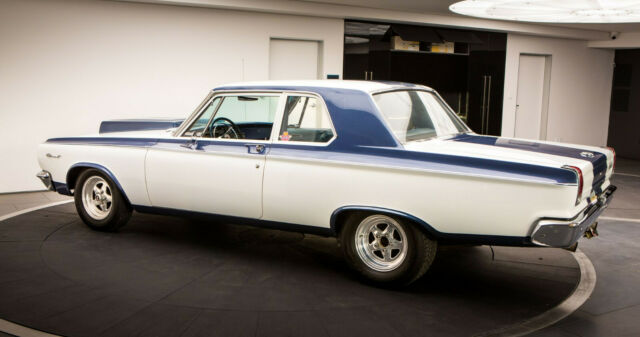 Dodge Coronet 1965 image number 2