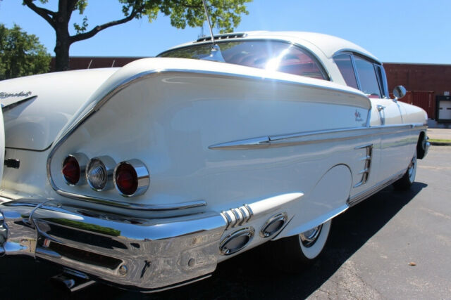 Chevrolet Impala 1958 image number 39