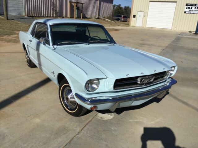 Ford Mustang 1965 image number 12