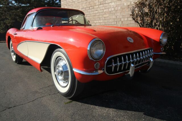 Chevrolet Corvette 1956 image number 12