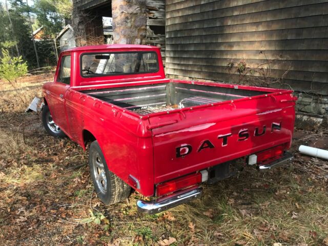 Datsun Pickup 1970 image number 21