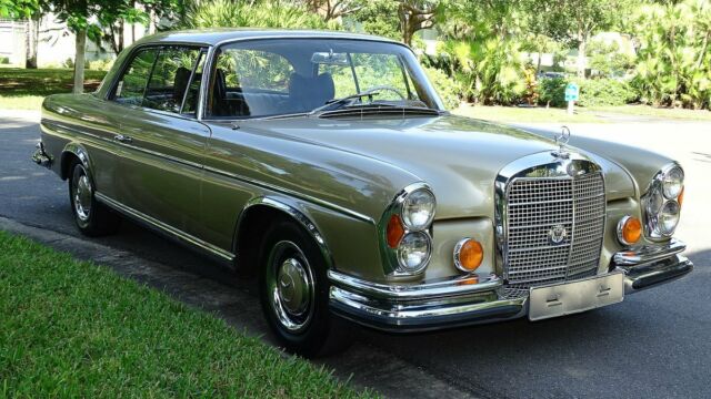 Mercedes-Benz S-Class 1967 image number 7