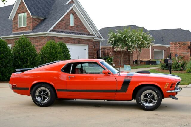 Ford Mustang 1970 image number 2