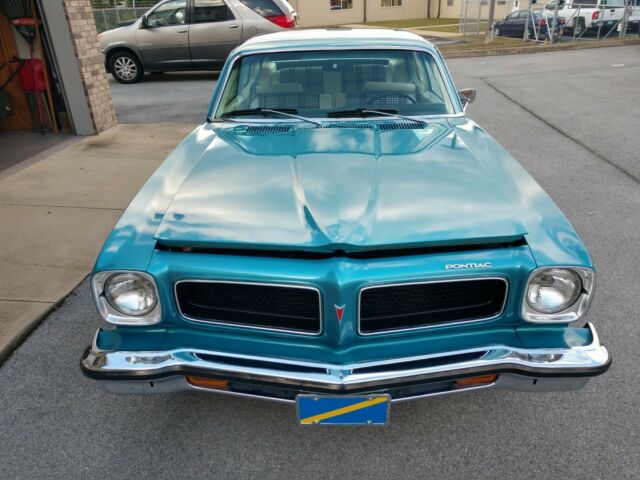 Pontiac Ventura 1974 image number 1