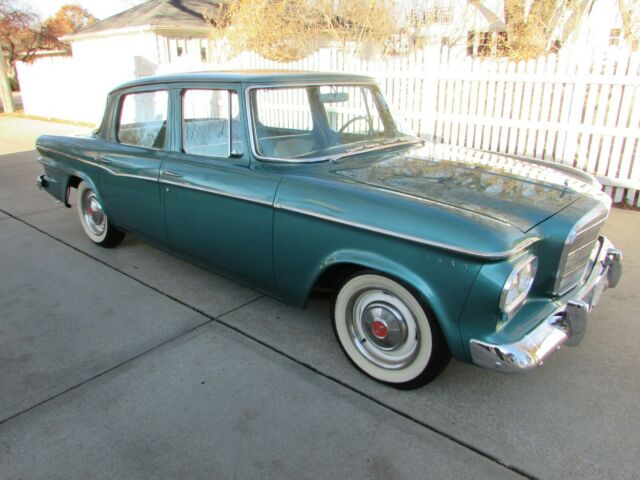 Studebaker Lark 1962 image number 1