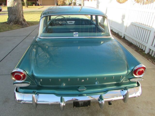 Studebaker Lark 1962 image number 15