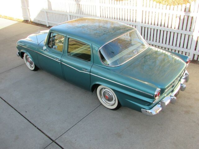 Studebaker Lark 1962 image number 34