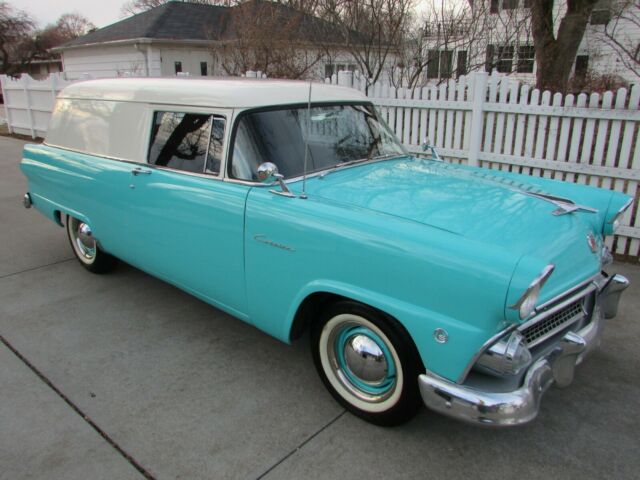 Ford Fairlane 1955 image number 1