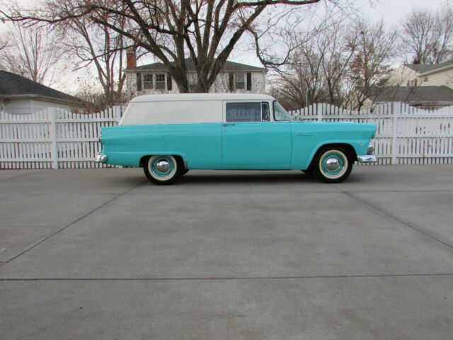 Ford Fairlane 1955 image number 27