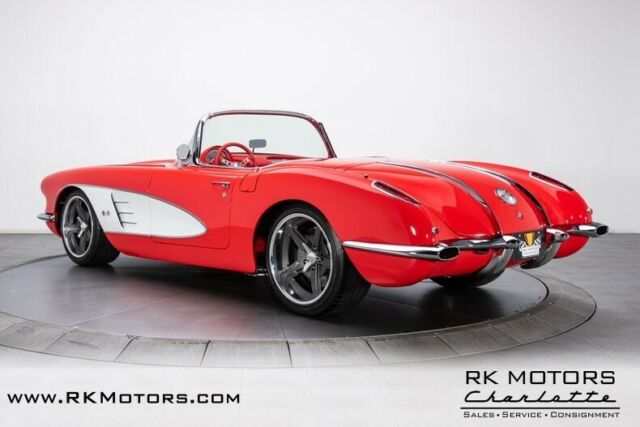 Chevrolet Corvette 1958 image number 35