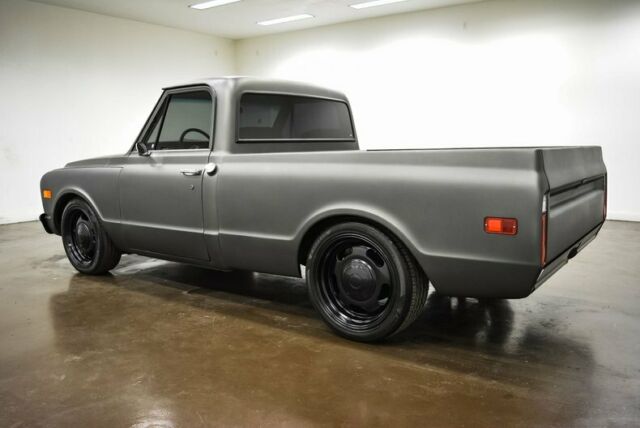 Chevrolet C-10 1968 image number 28