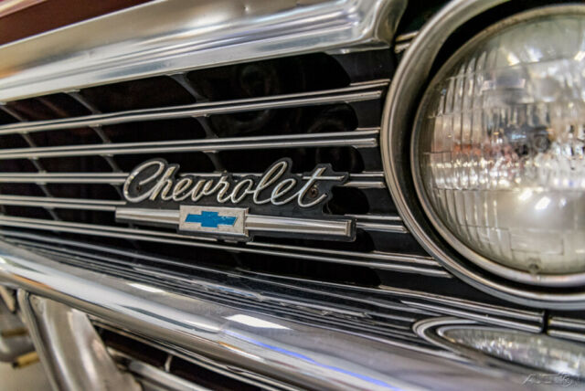 Chevrolet Impala 1966 image number 2