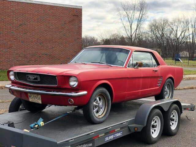 Ford Mustang 1966 image number 0