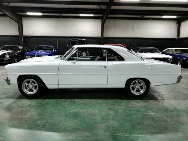 Chevrolet Nova 1966 image number 1