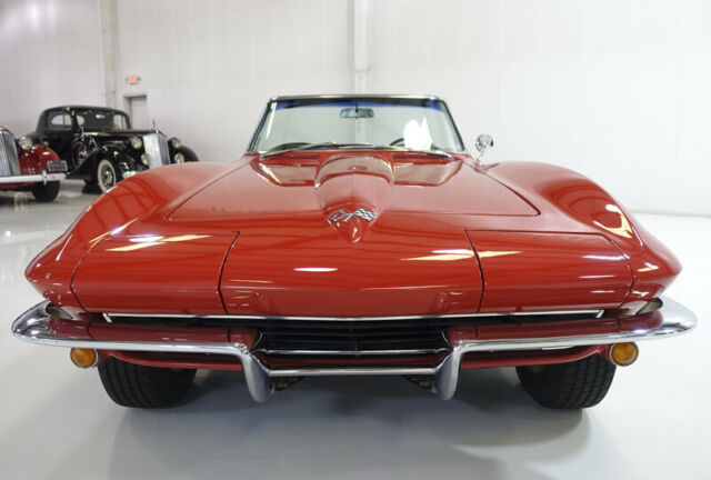 Chevrolet Corvette 1965 image number 1