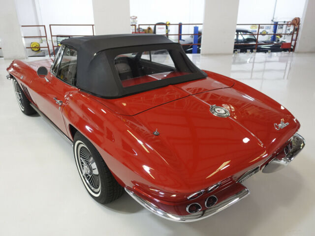 Chevrolet Corvette 1965 image number 32