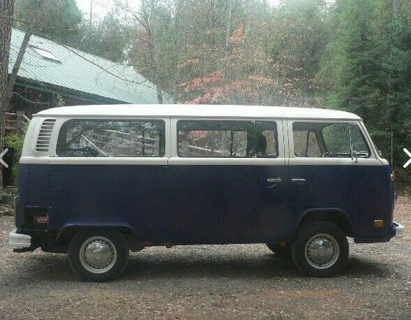 Volkswagen Bus/Vanagon 1973 image number 18