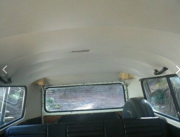 Volkswagen Bus/Vanagon 1973 image number 2