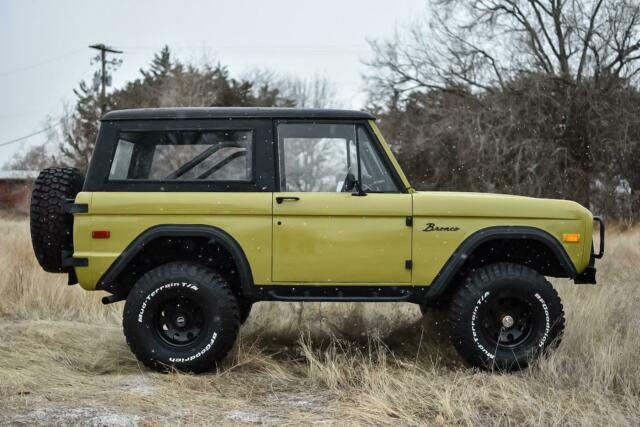 Ford Bronco 1974 image number 18