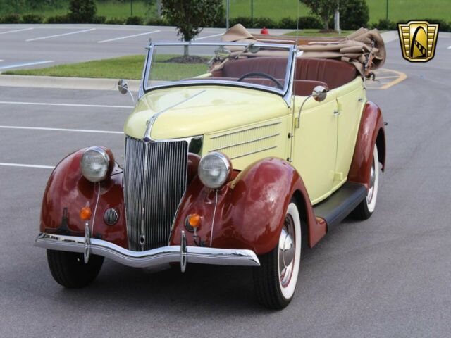 Ford Phaeton 1936 image number 26