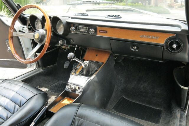 Alfa Romeo GTV 1974 image number 32