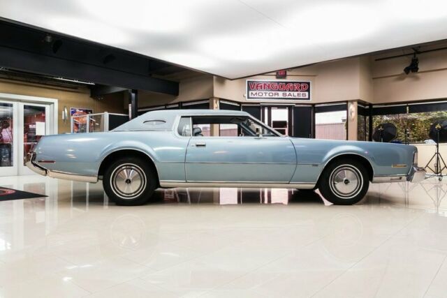 Lincoln Continental 1973 image number 33