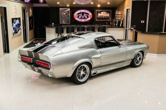 Ford Mustang 1967 image number 12